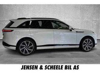 xpeng g9 performance 2,99% rente performance. long range awd. l-fju00e6ring, 360, glasstak. 2024 hvit