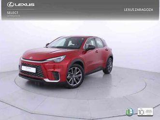 lexus lbx 1.5 136cv hev elegant+