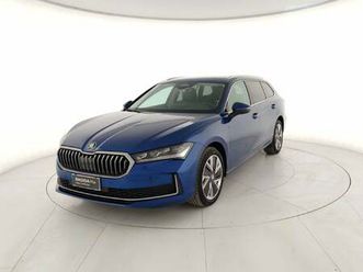 skoda superb station wagon 2.0 tdi dsg wagon style nuova a massa