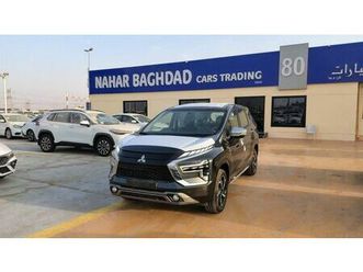 mitsubishi xpander mid options