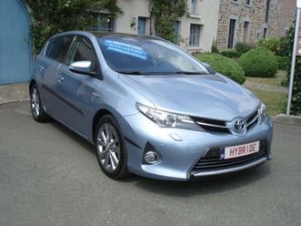 toyota auris hev 1.8i hsd premium cvt