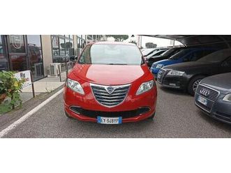 lancia ypsilon 1.2 69 cv benzina gold ok neopatentati