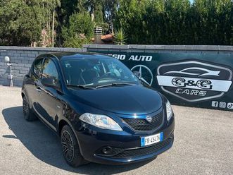 lancia ypsilon 1.2 69 cv 5 porte platinum