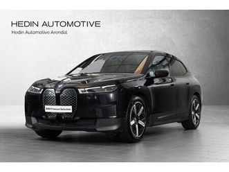 xdrive40 fully charged -fin utstyrspakke!