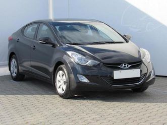 hyundai elantra 1.6 serv.kniha
