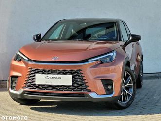 lexus lbx 1.5 hybrid cool