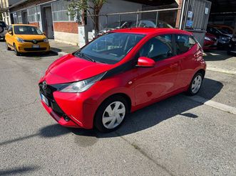 aygo 2ª serie aygo 1.0 vvt-i 69 cv 5 porte x-clusiv