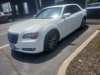 2014-chrysler-300-s