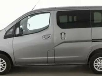evalia nv 200 1.5 dci 8v 110 cv n-tec 7 posti con rampa per salita carrozzina