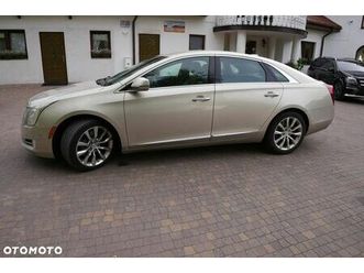 cadillac xts