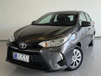yaris hatch xl 1.5 aut multi-drive (revisao na tarpan ) (22 mil km)