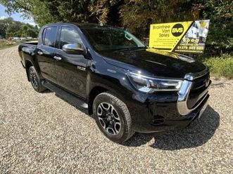 2021 toyota hilux 2.4 d-4d invincible pickup double cab 4dr diesel auto 4wd euro 6 (start/stop) (150 pic...
