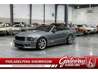 used 2006 ford mustang base