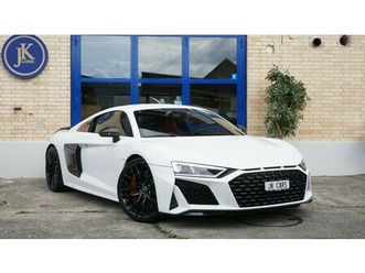 r8 coupé 5.2 fsi v10 plus quattro s-tronic