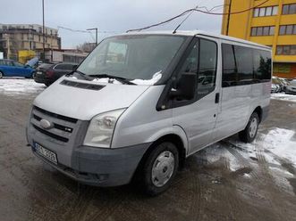 ford transit 2,2tdci 9 míst ! jezdí dobře !