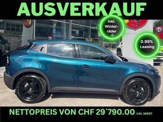 junior 1.2 48v hybrid junior mit pack tech und 0.99% leasing und inkl. winterräder
