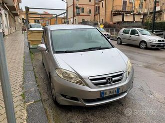 honda fr-v 2,2 ctdi 6 posti comodi