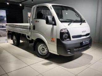 2.7d workhorse dropside (aircon)