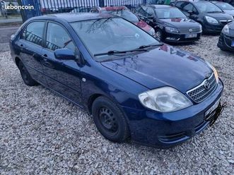 toyota corolla 1.4 climatisé vitres électriques verrouillage centralisée bien entretenu contrôle technique ok aucun frais à prévoir