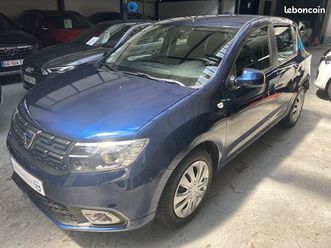 dacia sandero 1.5 blue dci 95ch laureate - distribution ok -entretien renault
