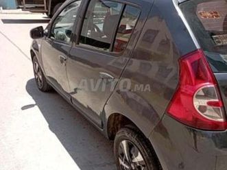 dacia sandero diesel manuelle 2009 à kénitra