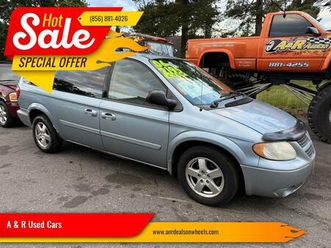 used 2006 dodge grand caravan sxt