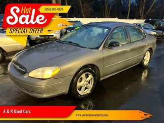 used 2004 ford taurus se