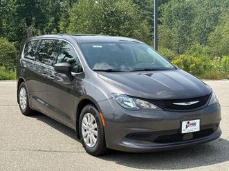 used 2021 chrysler voyager l