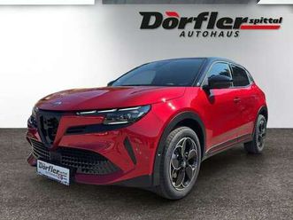 alfa romeo junior ibrida 1.2 vgt 48v-hybrid (107kw) q4 allrad