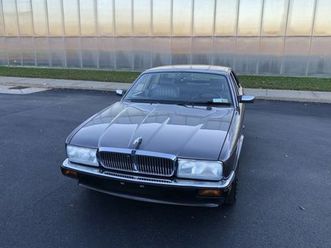 jaguar xj6