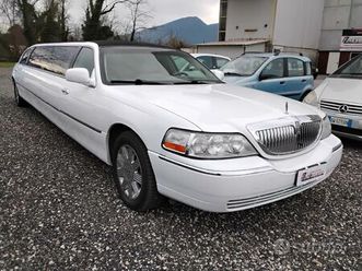 lincoln town car town 7