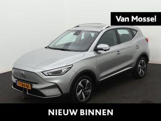 mg zs ev standard range luxury 50 kwh | wltp 320 km | acc | ecc | acc | panorama / schuif kantel dak | navigatie | 360° camera | stoelverwarming | dab |