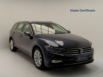 volkswagen passat variant 2.0 tdi scr evo dsg business del 2023 usata a pratola serra