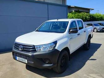 toyota hilux 2.4 d-4d 4wd cd cm