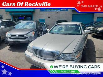 used 2007 lincoln town car signature