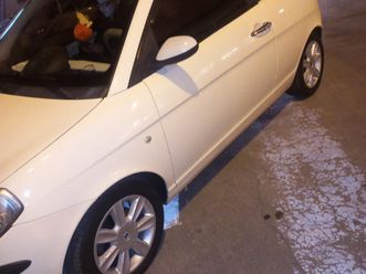 lancia y multijet 2004