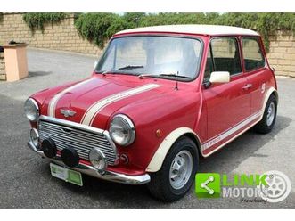 mk3 con interni in pelle colore nero