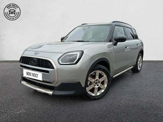 mini countryman d essential