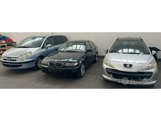 blocco di 3 auto per operatori del settore