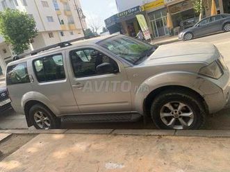 nissan 4x4 pathfinder diesel manuelle à tétouan