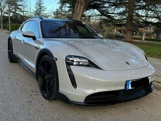 taycan 4 cross turismo