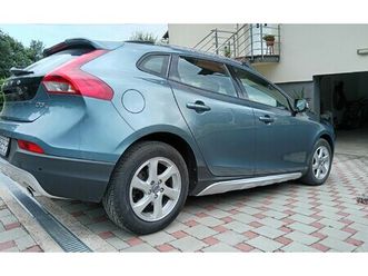 volvo v40 d3 cross country
