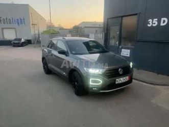 volkswagen t-roc sport