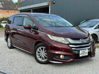 2014 - absolute 2.4l petrol earth dreams 7 seater half leather 360 camera sensors