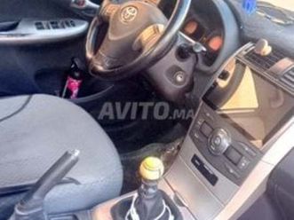 toyota corolla diesel manuelle 2009 à guercif