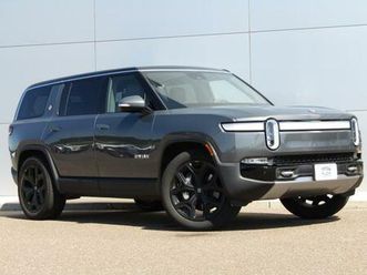used 2024 rivian r1s adventure