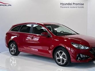 hyundai i30 cw 1.5 t-gdi mhev family dct