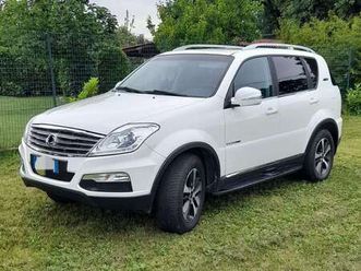 rexton 2.2 d top pelle 4wd 7 posti