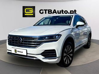 <li class=breadcrumbs-module_list-item__zg-6q volkswagen touareg ehybrid </ol>