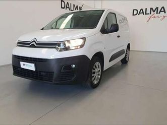 worker 10q 3 van m 1.5 bluehdi 100cv